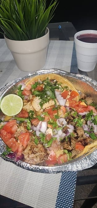 Trio Tacos.
